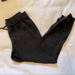 Lululemon On The Fly Jogger